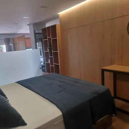 Lejlighed Centrepoint Stylish Tirana