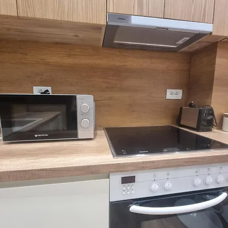 Centrepoint Stylish Apartment